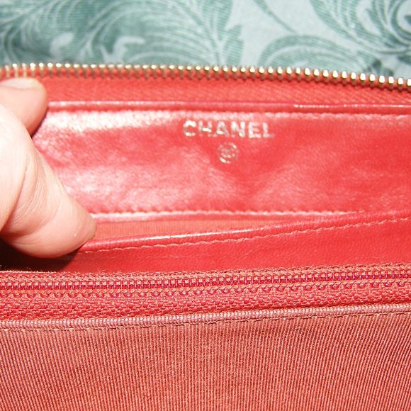 CHANEL Dark Red Lambskin Quilted Leather Wallet - Picture 10 of 15